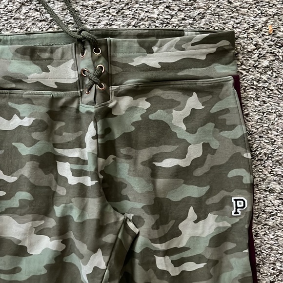 NWOT Camo joggers w/maroon detail - Picture 3 of 5
